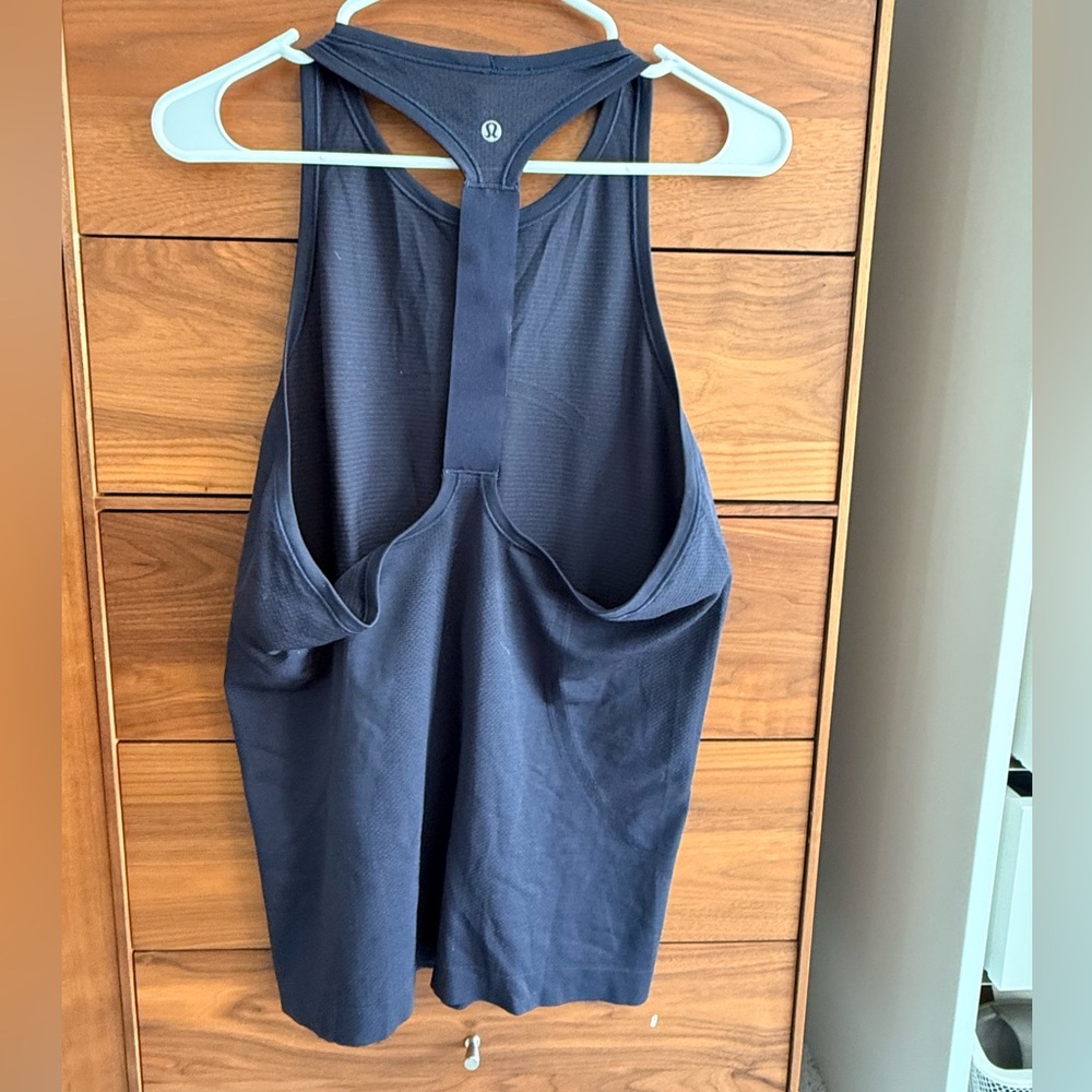Lululemon Racerback Tank Top Size  8| Navy Blue | Workout Athleisure - Picture 11 of 11